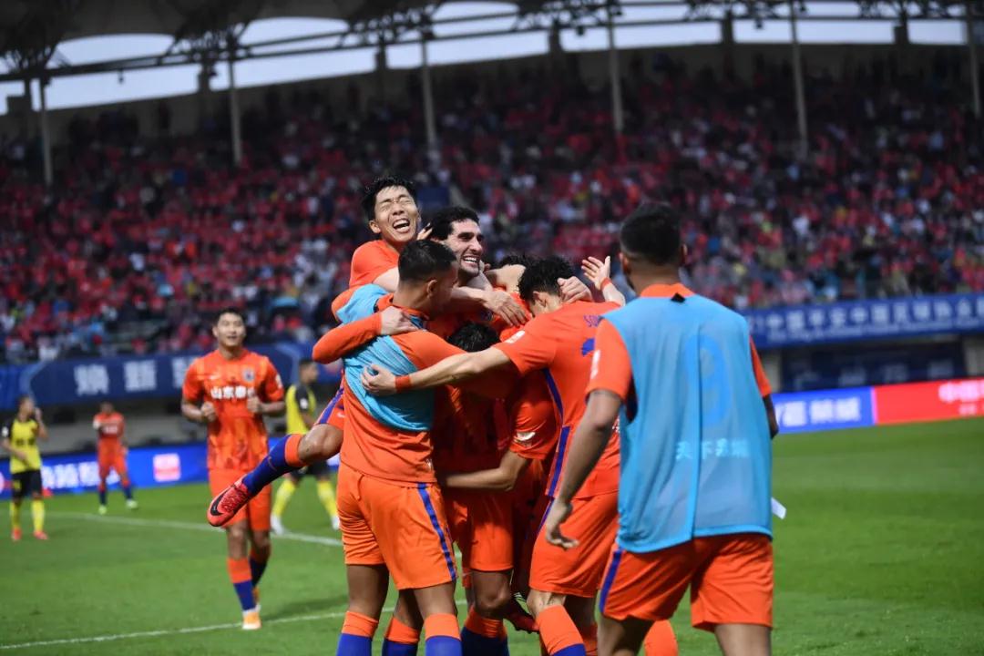 الدحيل القطري يتعادل مع استقلال طهران ويتأهل لدور الـ16 في آسيا