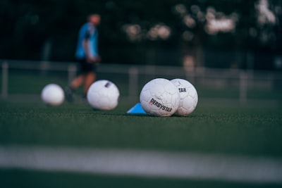 ماتشات الدوري المصري اليوم السبتمواجهات نارية ومتابعة حية